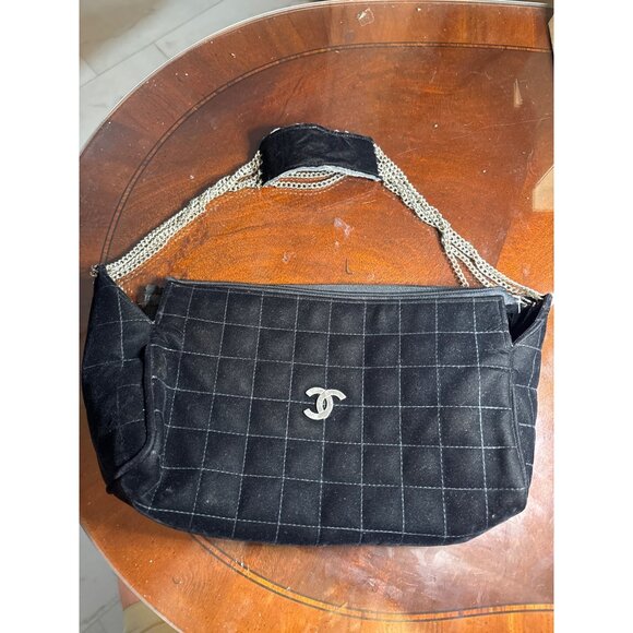 Chanel Black Suede Quilted Chain Strap Shoulder Bag  Zipper/Pockets        27-87 - Picture 1 of 9